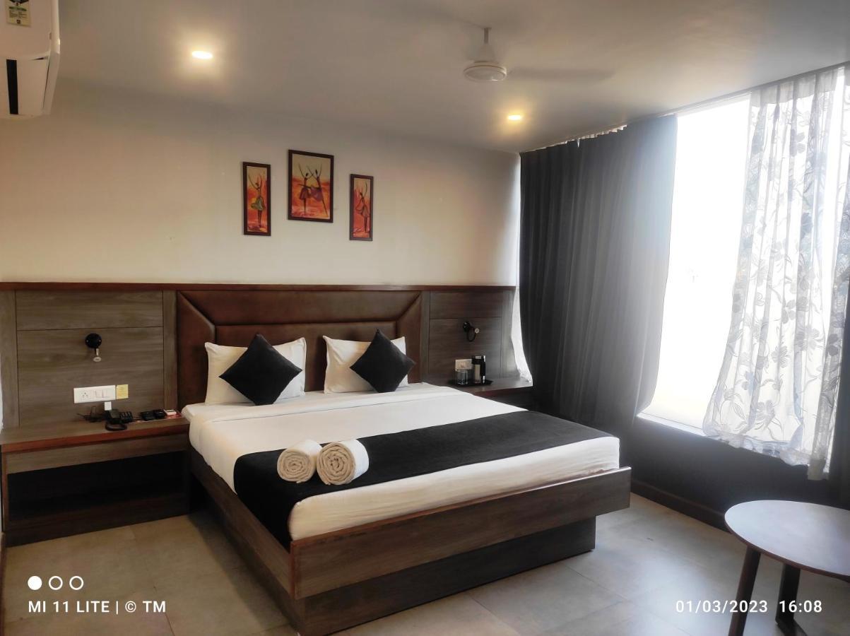 Hotel K79 Jamshedpur Eksteriør bilde