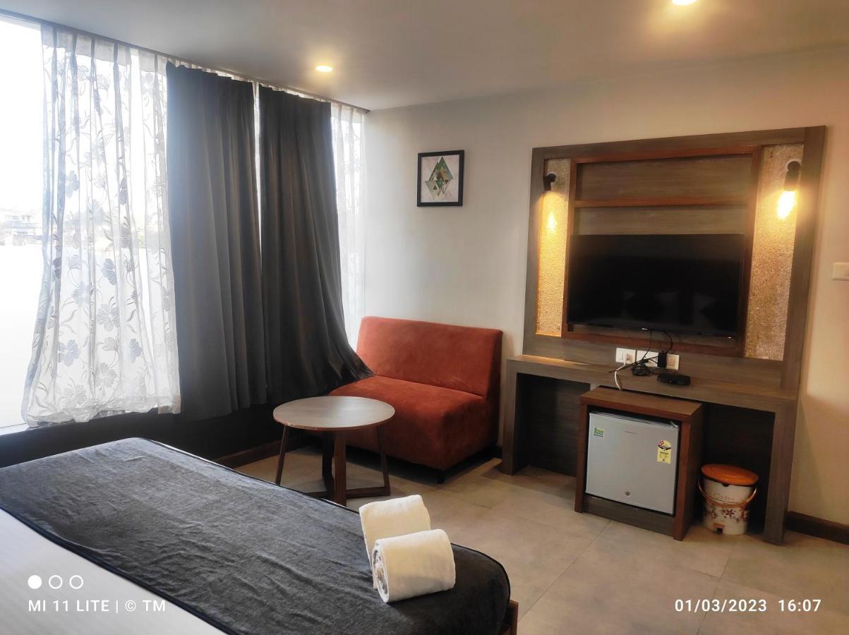 Hotel K79 Jamshedpur Eksteriør bilde